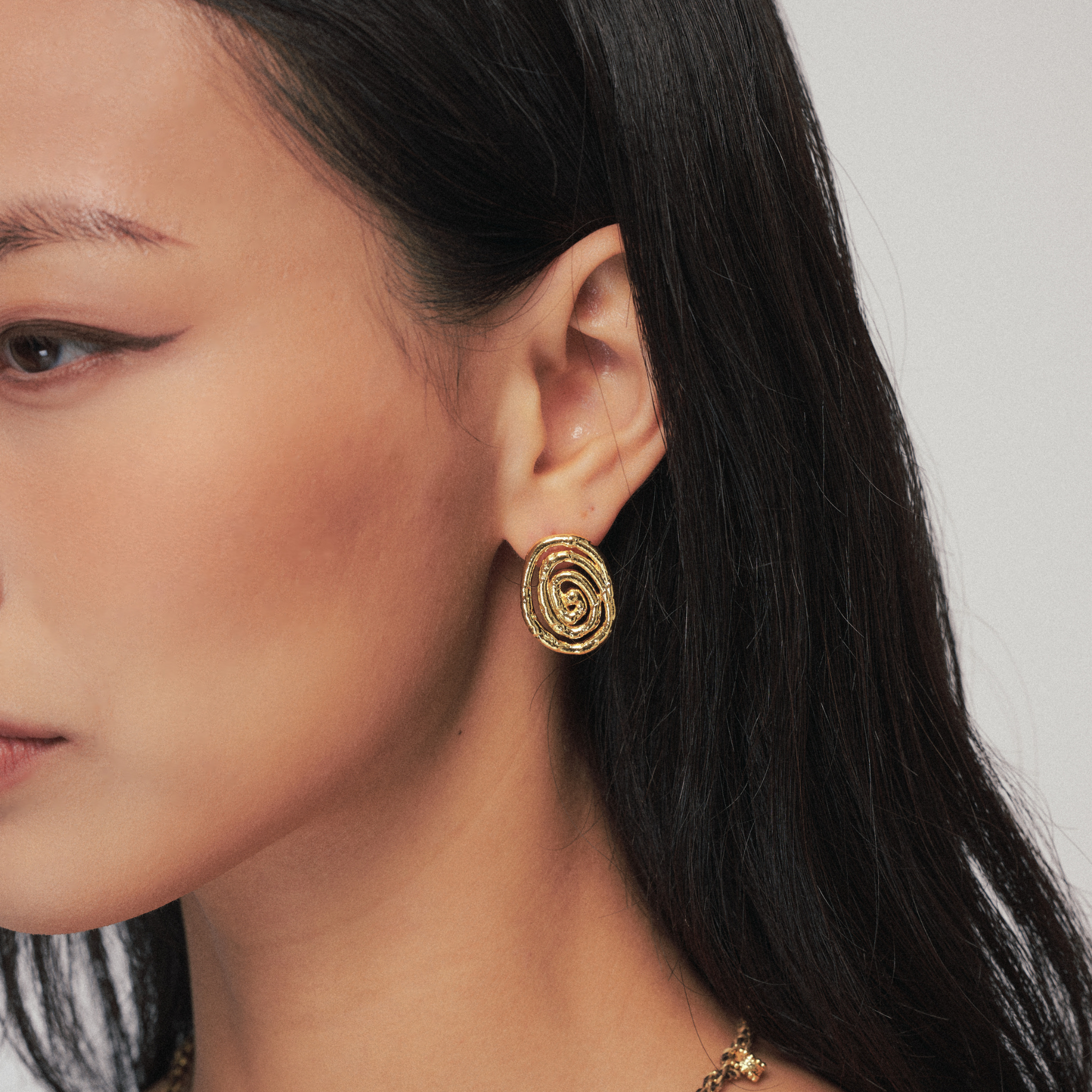 Atum Loop Studs