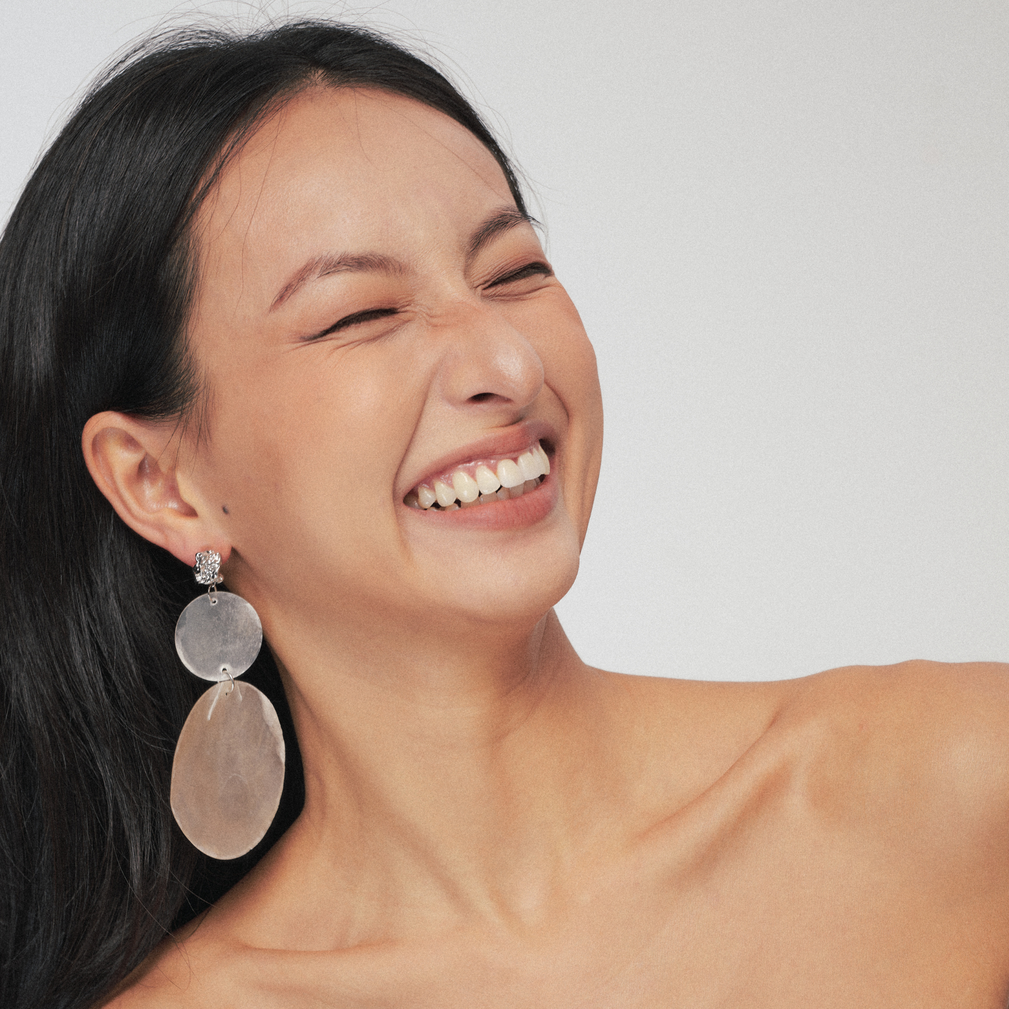 Paradise Island Drops Mirror Shell Earrings