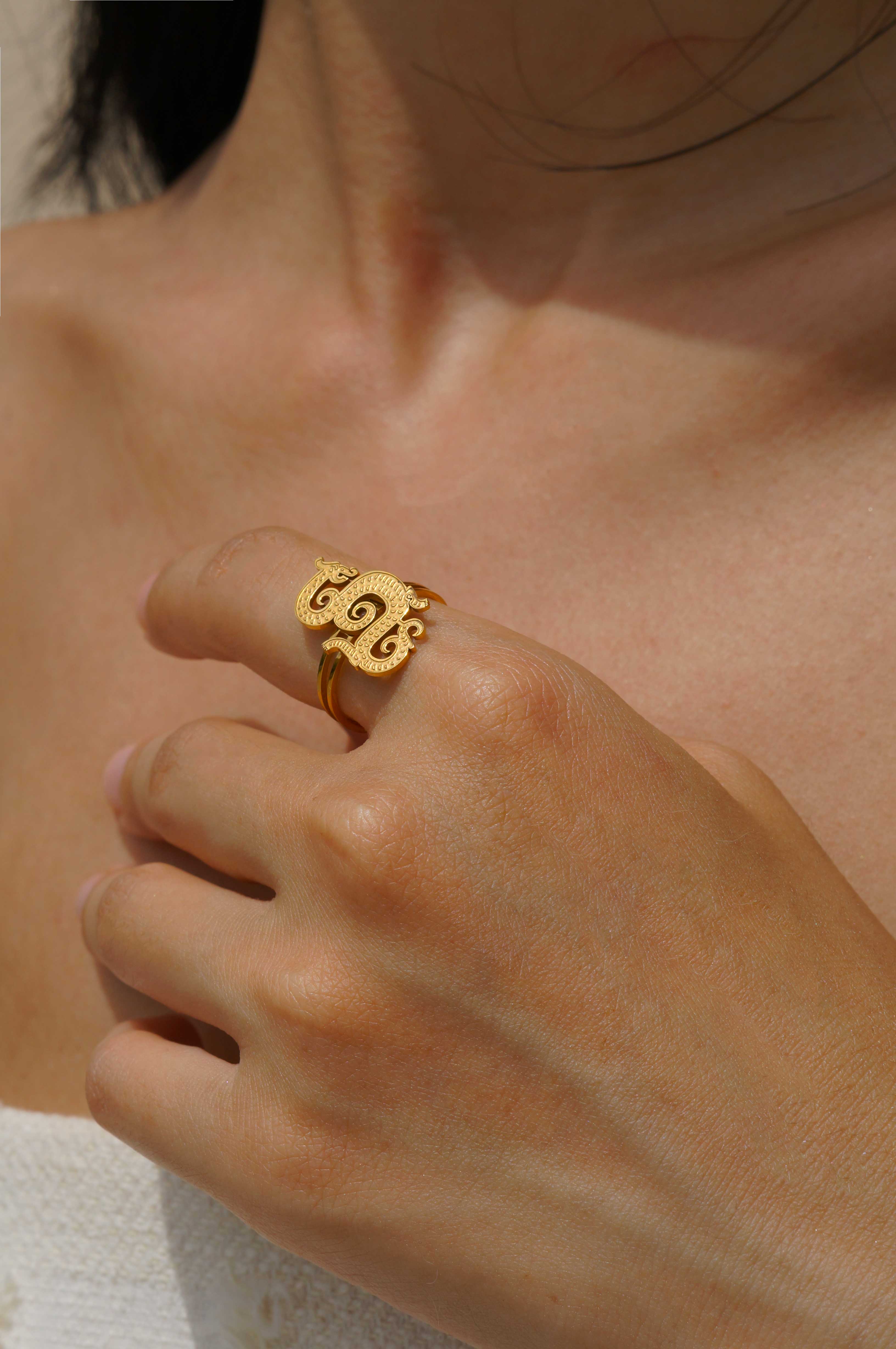 Dragon Lady Ring Gold