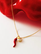 The Chili Necklace